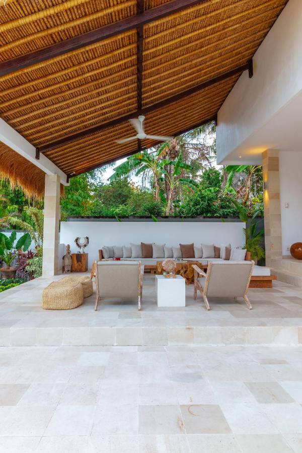 Villa Rasa Senang, With Private Cook And Pool Karangasem Εξωτερικό φωτογραφία